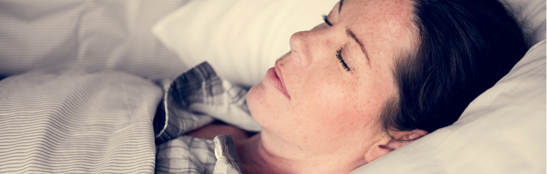 ¿Sabías que dormir con la cabeza elevada reduce la congestión nasal? - Siegfried Rhein Sigfrid