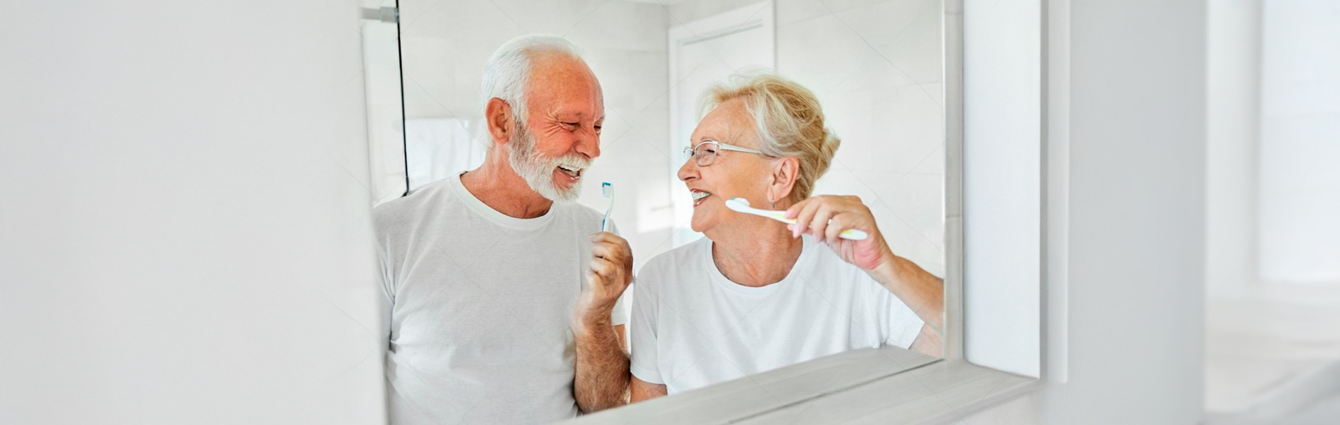 Cuidado dental en la tercera edad - Siegfried Rhein